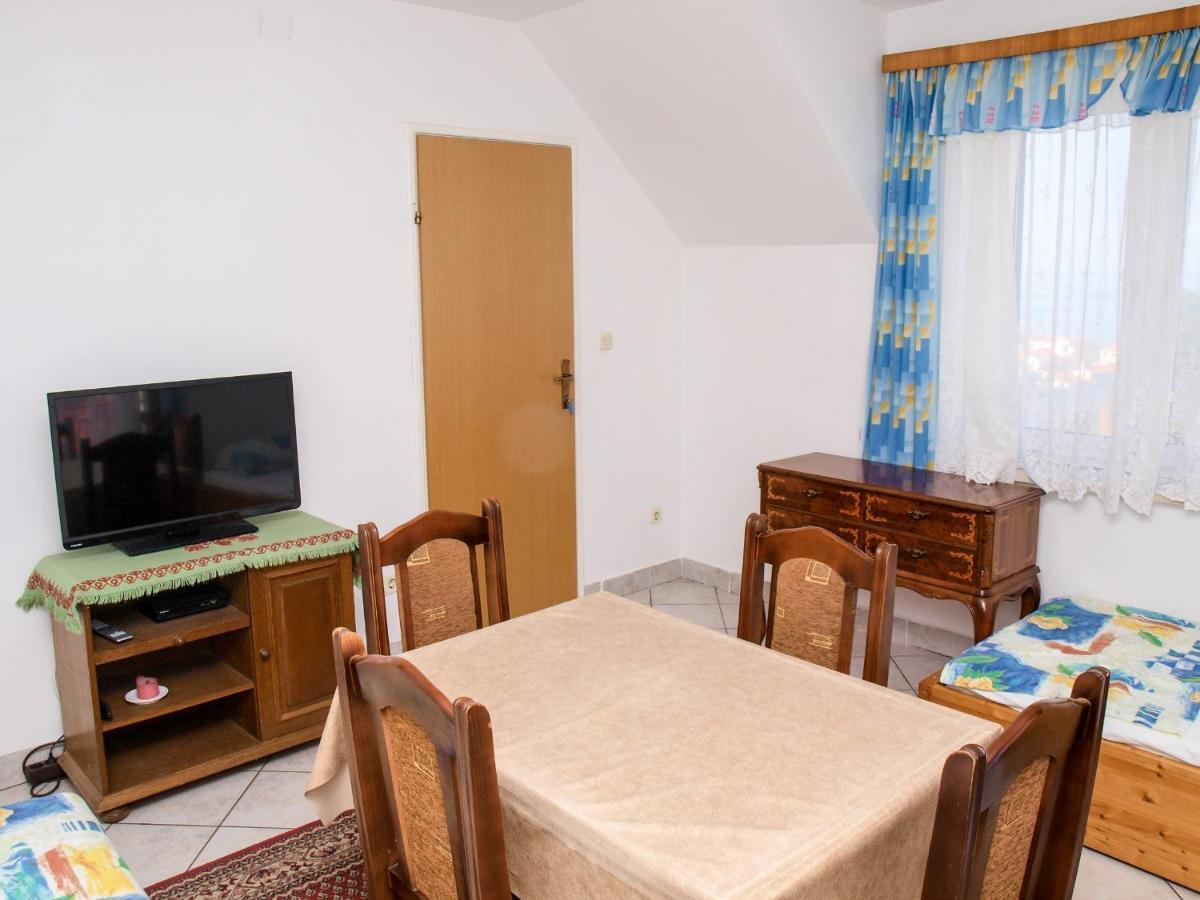 Apartments Vukovic Postira Quarto foto